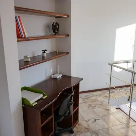 Great And Large Two Bedroom Maisonette With Lovely View & Free Parking Center * Plovdiv