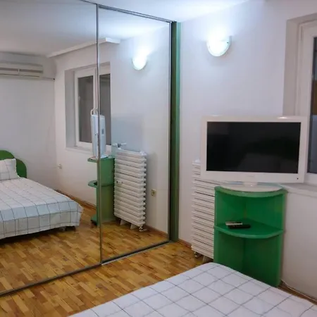 Apartament Great And Large Two Bedroom Maisonette With Lovely View & Free Parking Center Plovdiv
